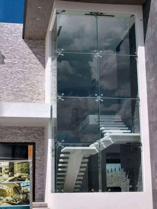 Vidrio arquitectónico: tipos, usos y beneficios en la construcción moderna